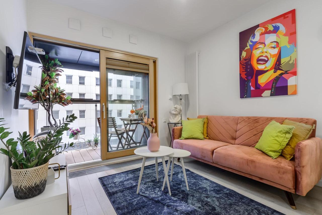 Luxury Apartments On Grzybowska Street In Varsovia Exterior foto